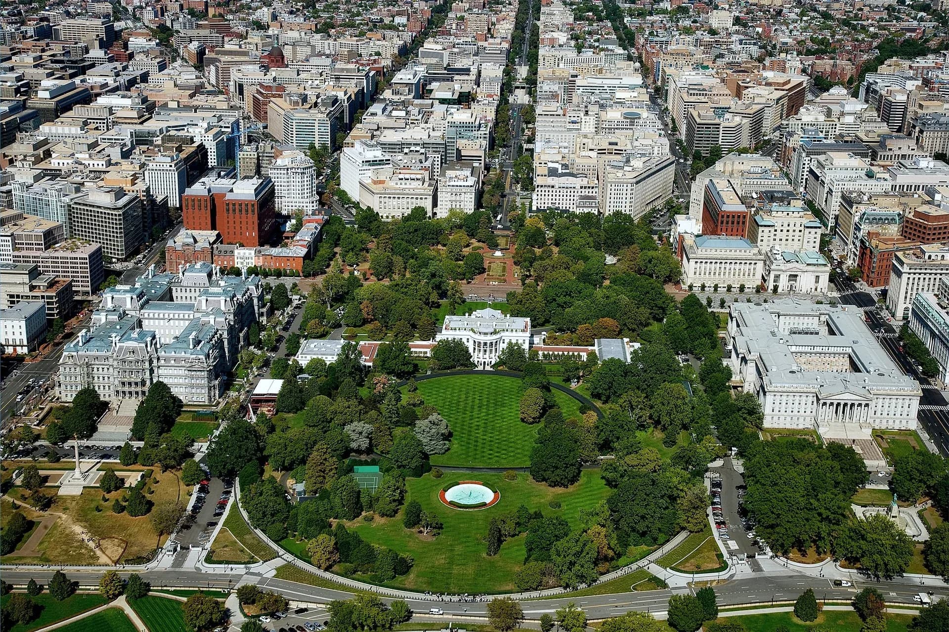 Washington D.C. to Paris business class